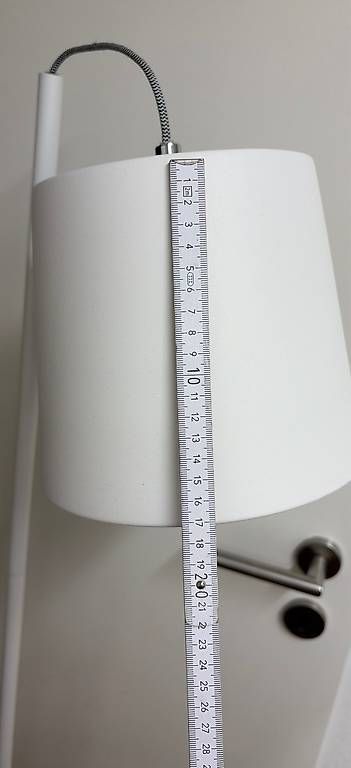 Lampade: Stehlampe weiss ca152cm  Nordic  – Usato da Hinterforst venduto da moliki 1