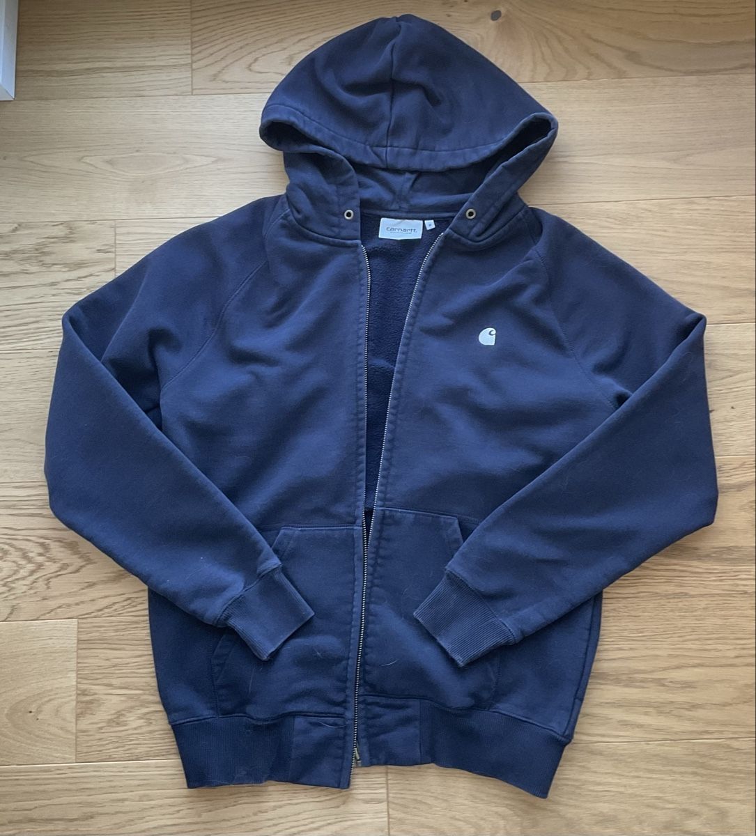 Carhartt Giacche: Carhartt Sweatjacke Dunkelblau Grösse M – Usato da Reinach BL venduto da smirni22