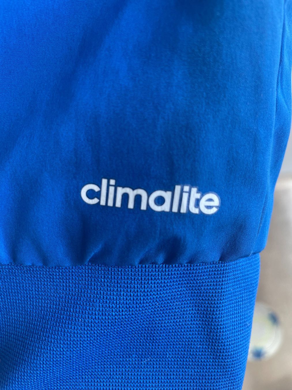 Adidas Giacche: Adidas Climalite Jacke (L) – Nuovo (secondo la descrizione) da Laufenburg venduto da mar_d5b9 3