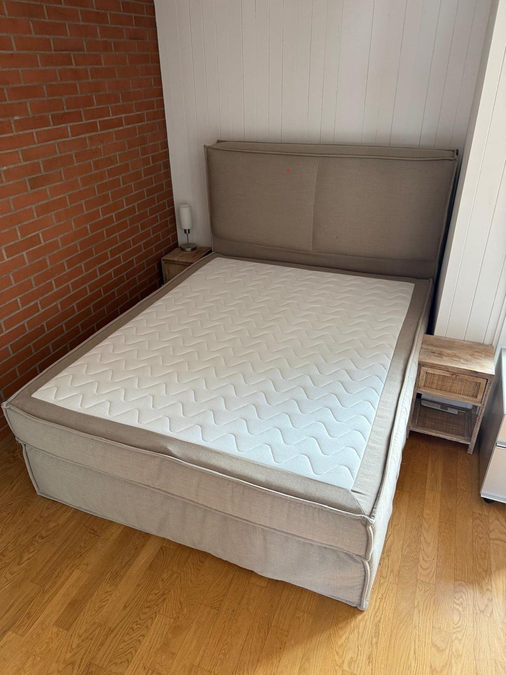 Beliani Betten: Boxspring Bett  160 x 200 – Gebraucht aus Rorbas von jan_9nkz