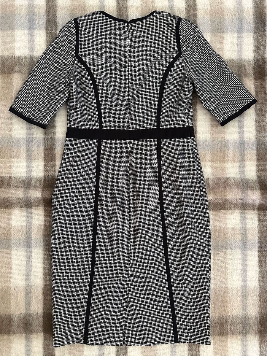 Vestiti: L.K. Bennett Woll-Kleid – Usato da Binningen venduto da Yuliya15 1