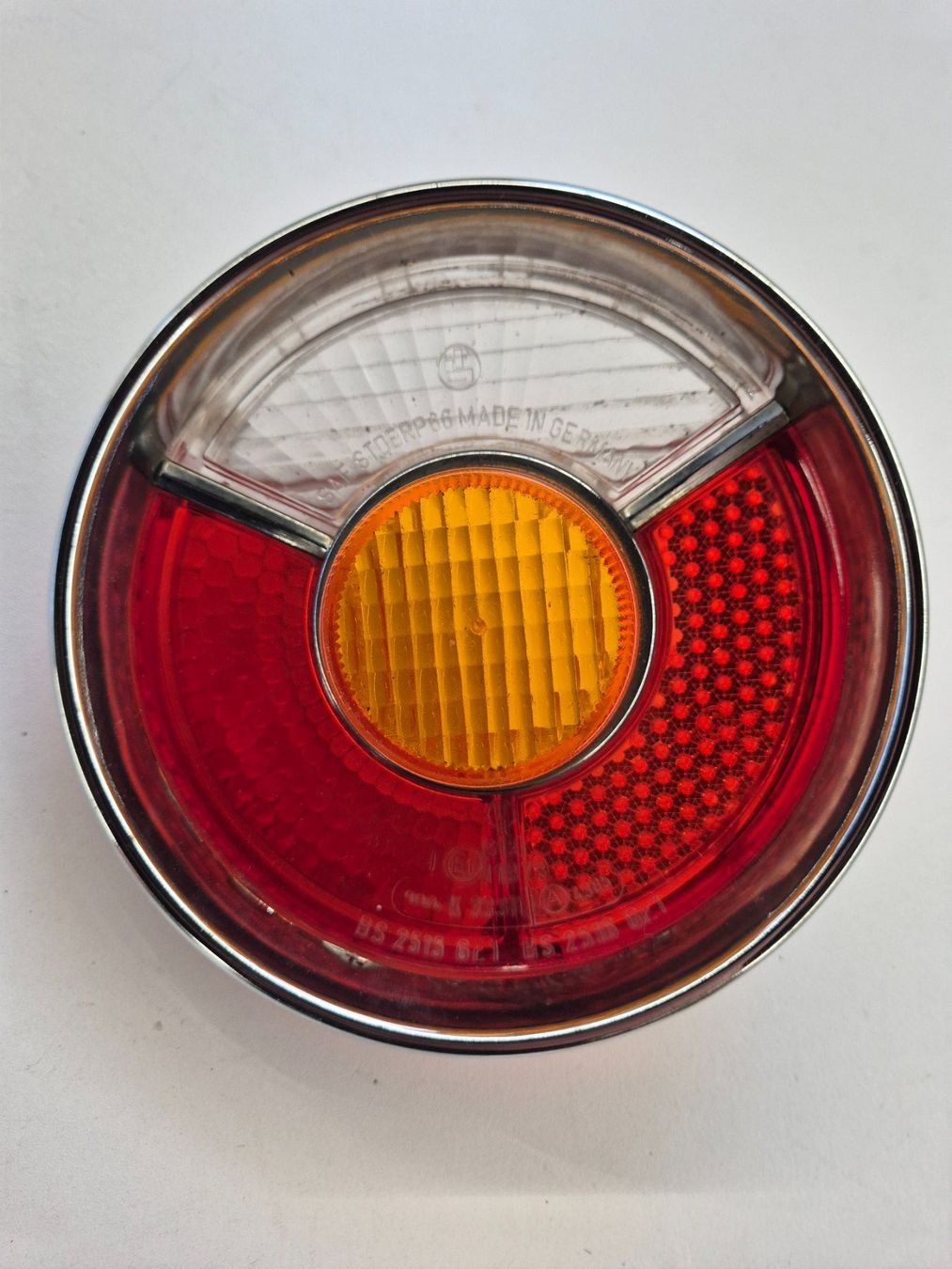BMW Alle Autoersatzteile: 1x BMW 2002 Rücklicht rechts – Gebraucht aus Bremgarten AG von Osella5