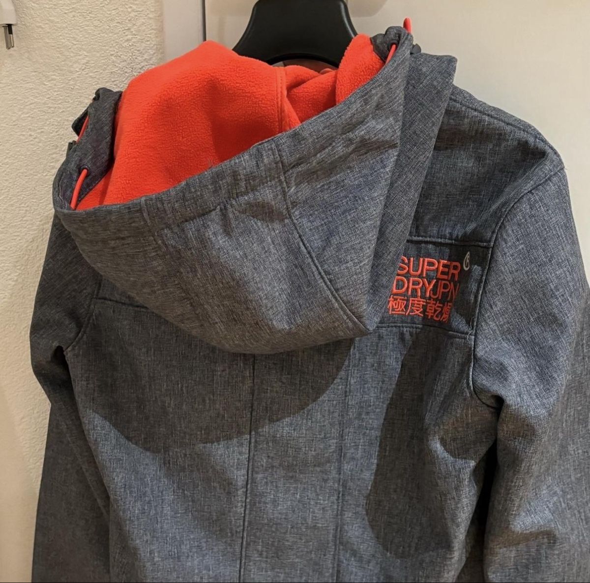 Superdry Giacche: Superdry Windtrekker Jacke – Nuovo (secondo la descrizione) da Ossingen venduto da jst_z962 2