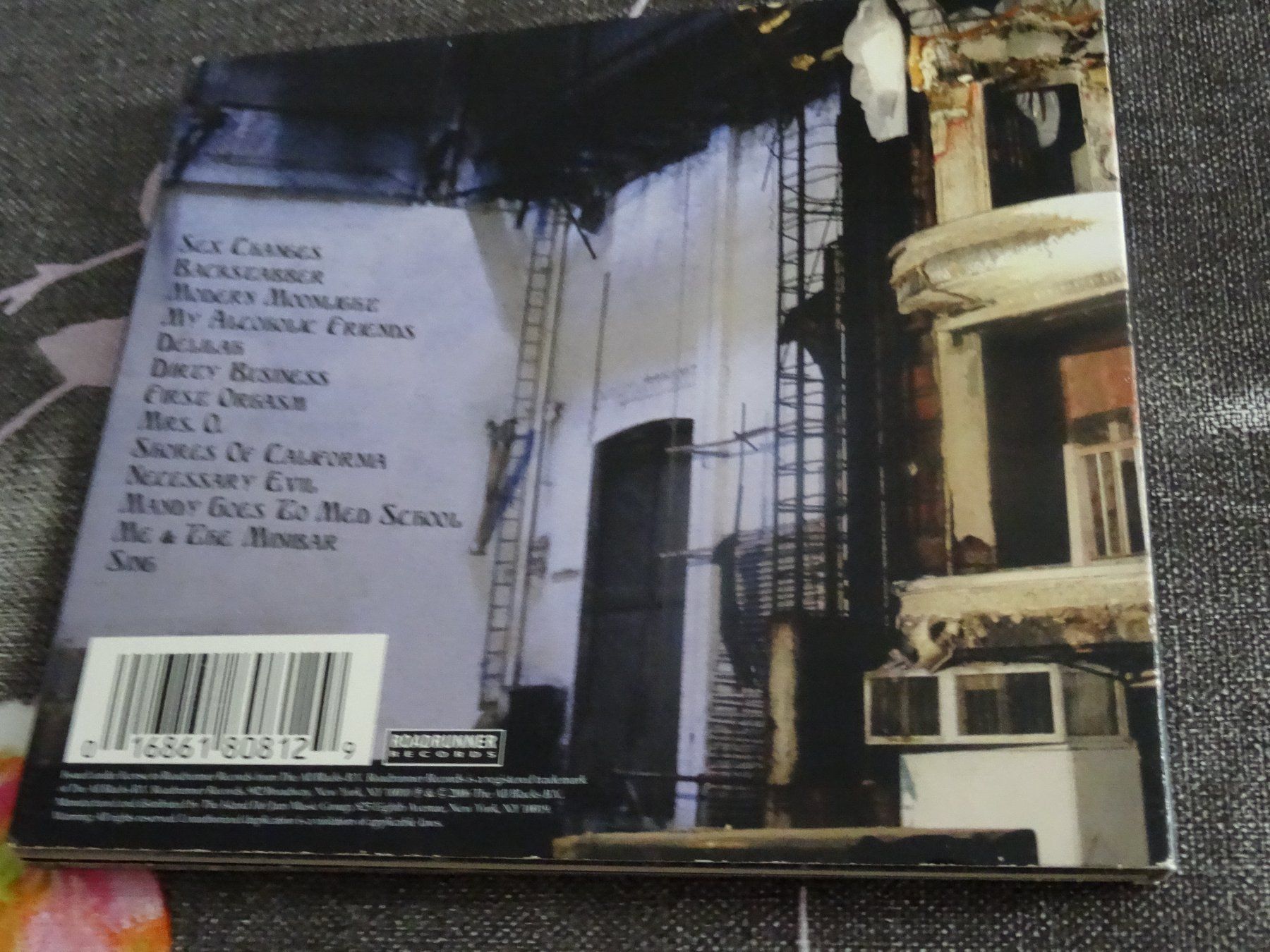 CD: The Dresden Dolls - Yes Virginia CD – Usato da Olten venduto da Disc-Ausverkauf 1