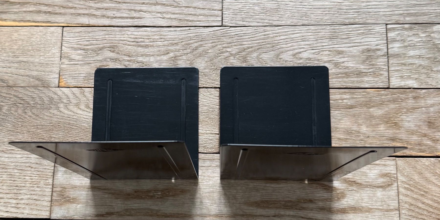 Altro in Decorazioni & Accessori: Vintage grosse Buchstützen WESCO – Usato da Luzern venduto da Mamutpe 1