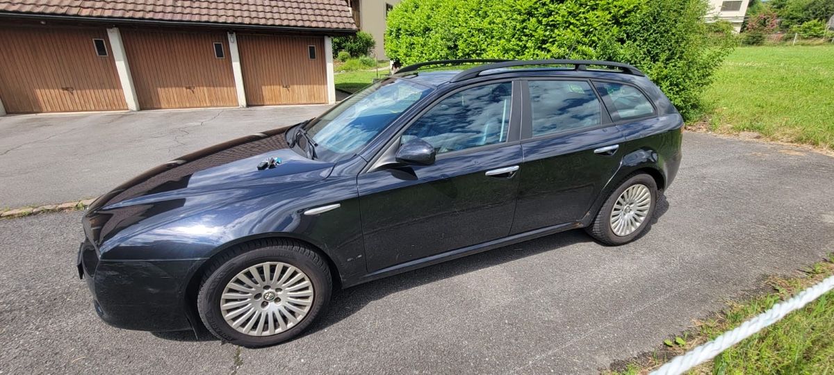 Alfa Romeo Automobili: Alfa Romeo 159 2.2 JTS Kombi – Difettoso da Neuheim venduto da amosmastel 1