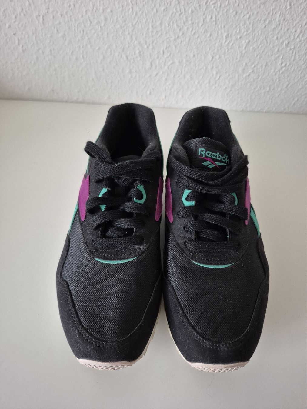 Reebok Chaussures femmes: Reebok Schuhe Grösse 37 – D'occasion à Münsingen par Why88 4