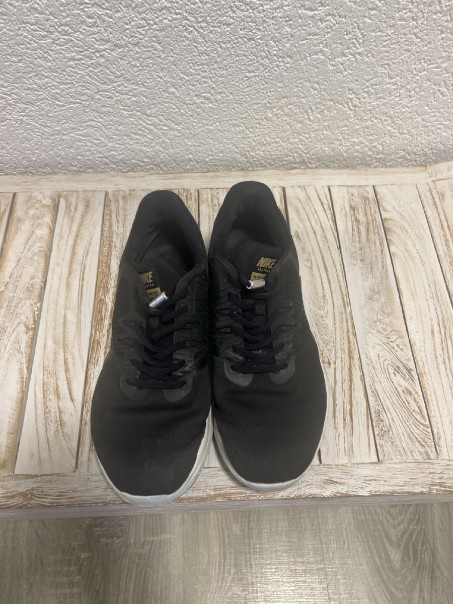 Nike Damenschuhe: Nike 37.5 – Gebraucht aus Pully von Switzerland2020 1