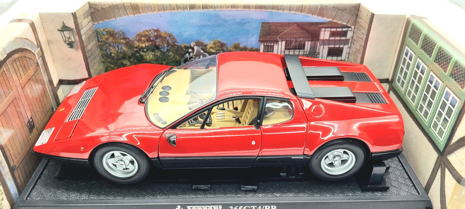 Kyosho Modellini d'auto: 1:18 KYOSHO - FERRARI - 365 GT4/BB – Nuovo e nell'imballaggio originale da Villars-sur-Glâne venduto da SwissTrendyStore 4