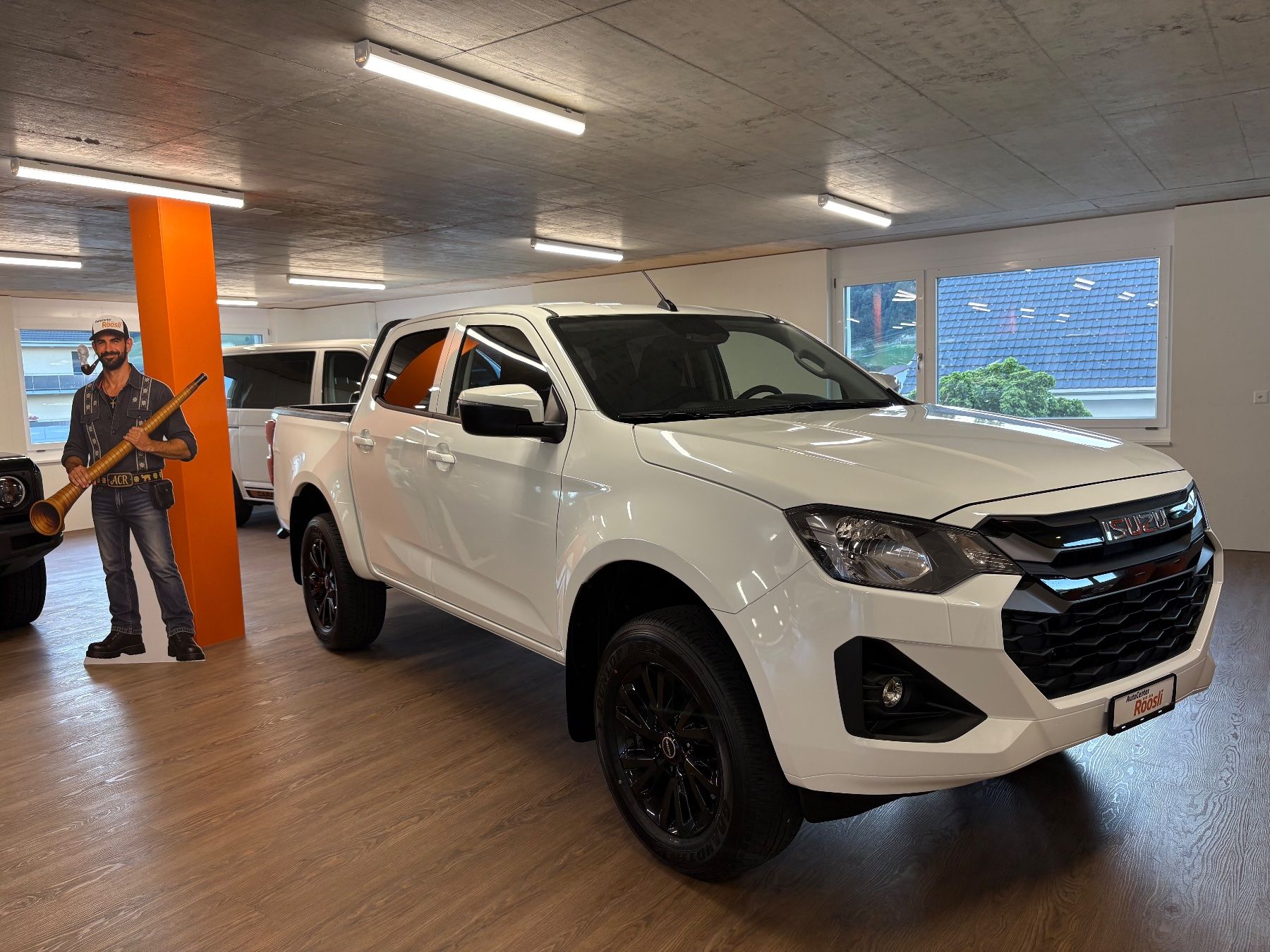 Isuzu Automobili: ISUZU D-MAX 1.9 CrewCab N60BB+ 4x4 AT / PICK-UP SÖPP – Nuovo (secondo la descrizione) da Hasle LU venduto da Mroeoesli0 1