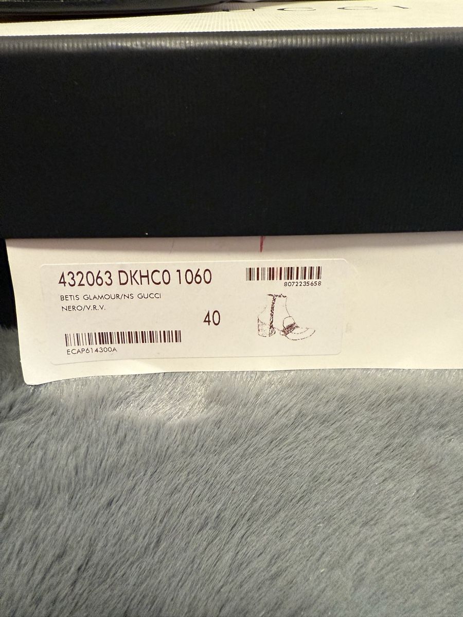Scarpe da donna: Gucci Schuhe 40 – Usato da Lohn-Ammannsegg venduto da aemu12 3