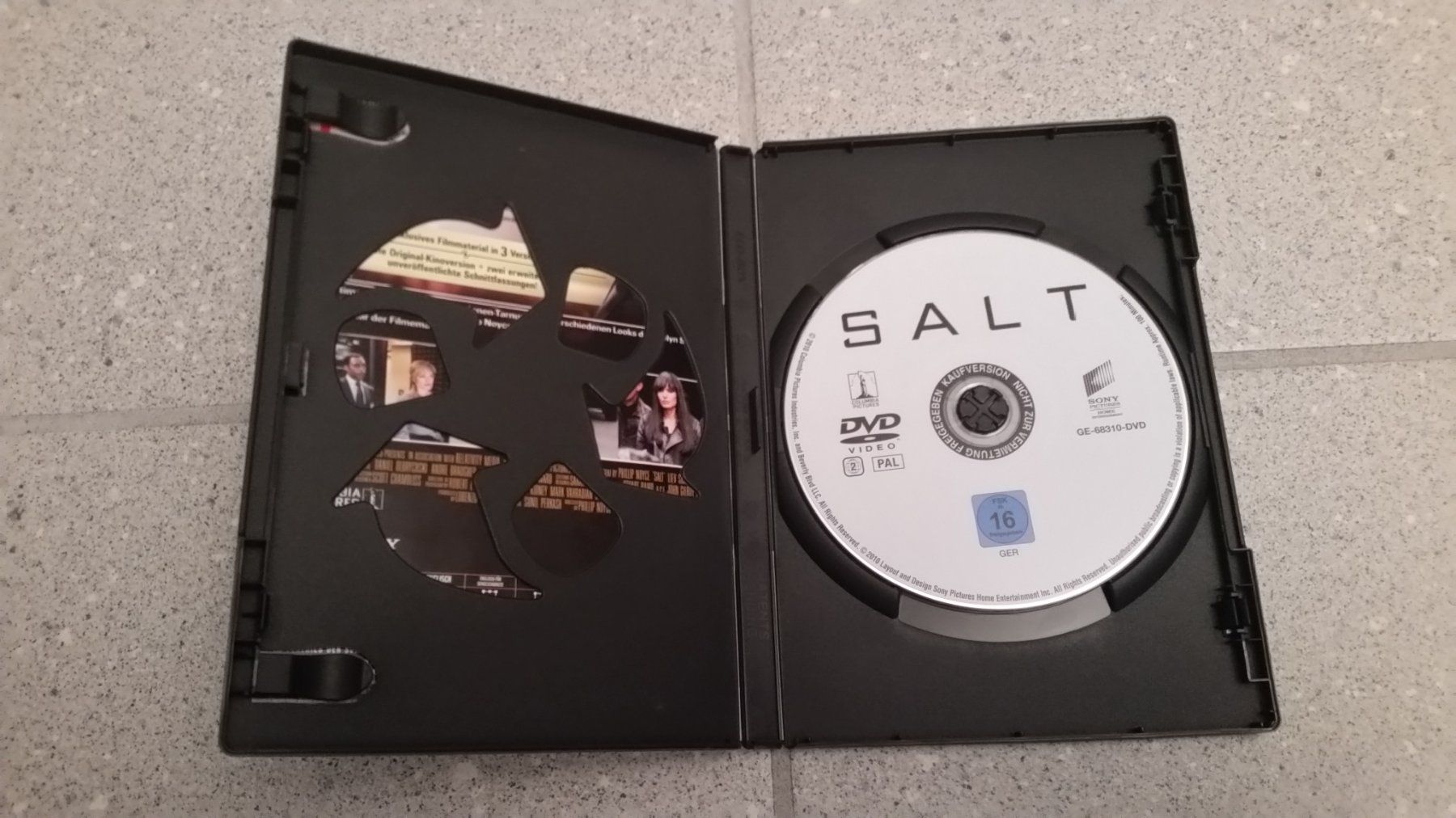 Alle DVDs: Salt – Gebraucht aus Stäfa von Supertramp73 2