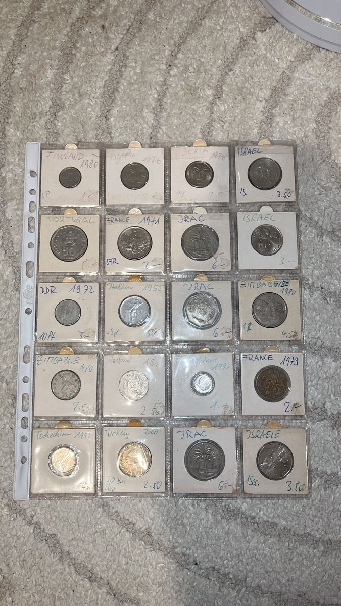 Tutti le monete: Lot de monnaie du monde – Nuovo (secondo la descrizione) da Noville venduto da mat_hy52