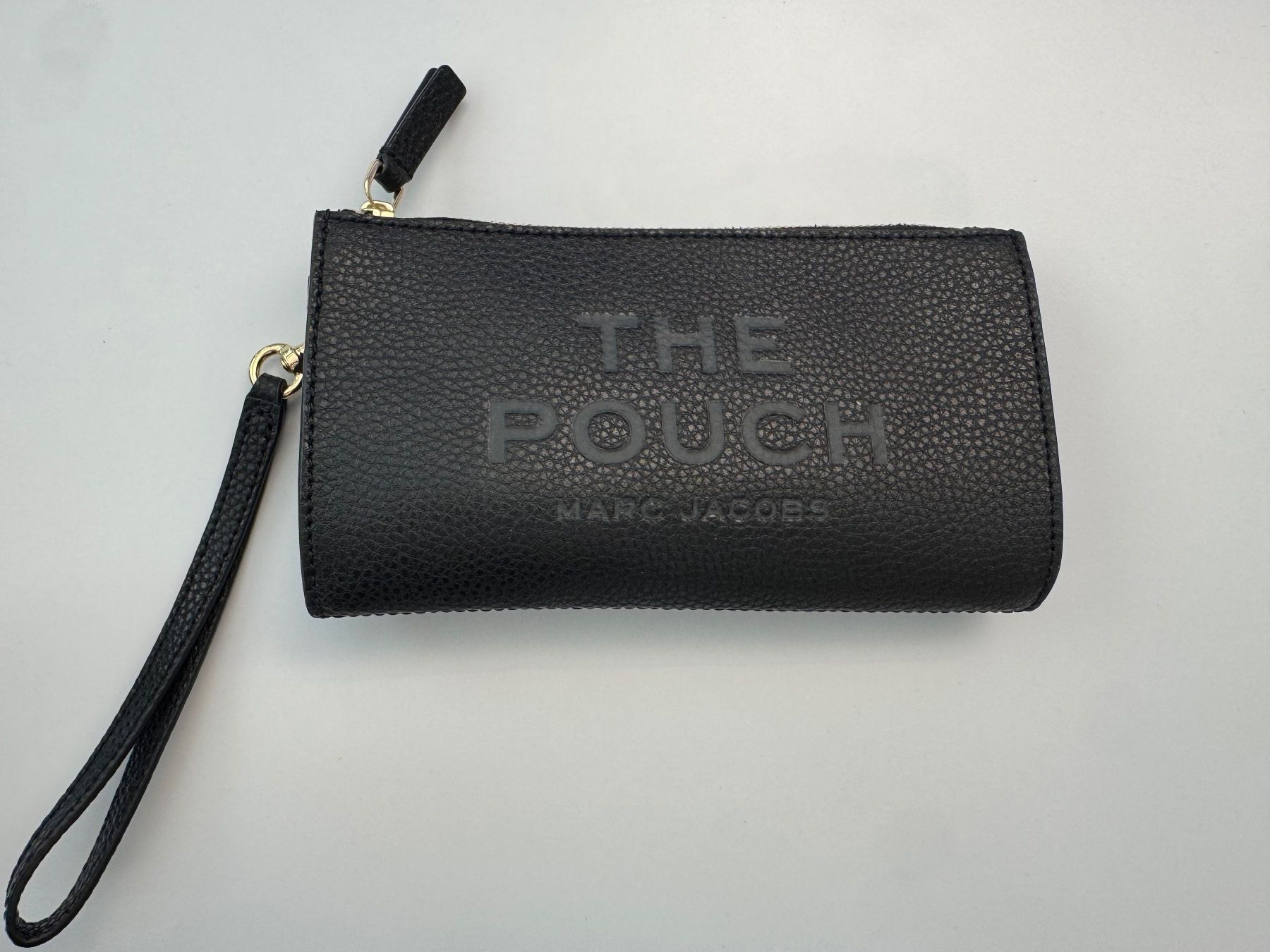 Marc Jacobs Borse: Marc Jacobs "The Pouch" – Nuovo (secondo la descrizione) da Aarau venduto da christinasarah