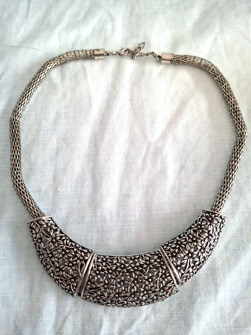 Catenine: Collier Vintage Statement Argenté Floral – Nuovo (secondo la descrizione) da Lutry venduto da Sim_Sta 7