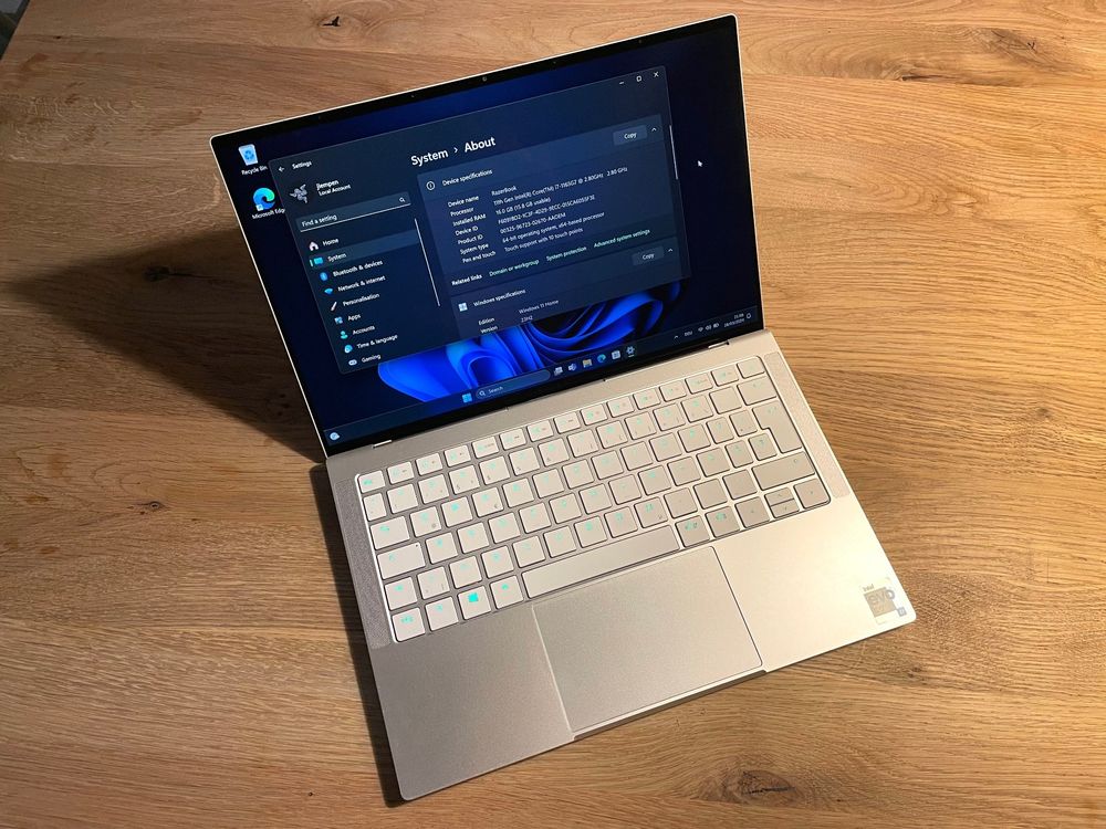 Razer Book RZ09-0357 / i7-1165G7 / 16GB / 512GB SSD - Blade (Gebraucht ...