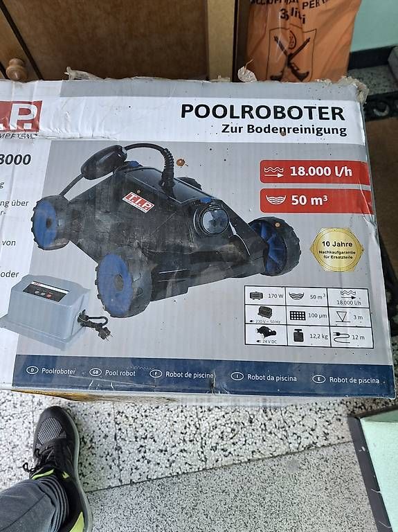Accessoires de piscine: POOLROBOTER – D'occasion à Pura par Sceriffo031244