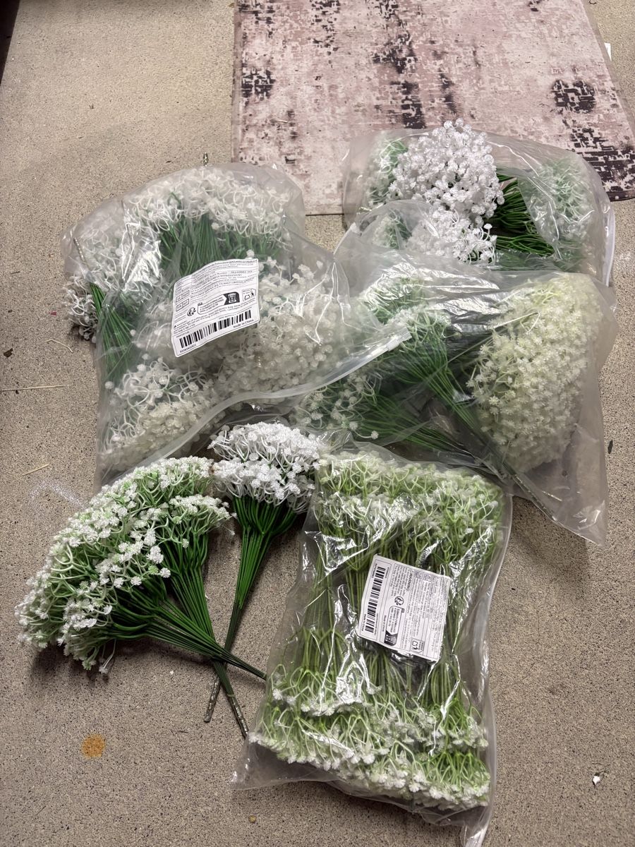 Pflanzen & Samen: Kunstblumen  – Gebraucht aus kreuzlingen von ilenia.uensal