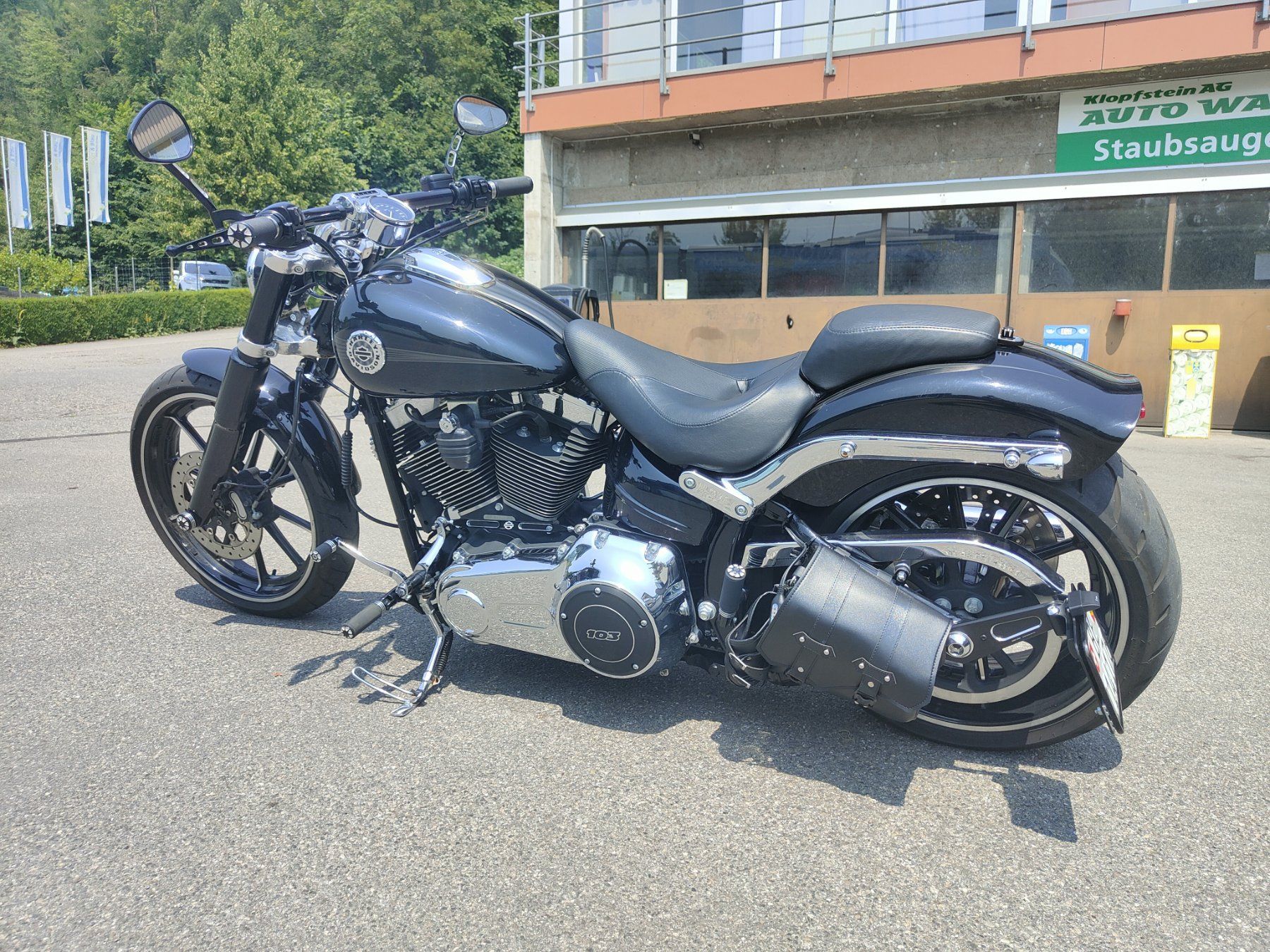 Harley-Davidson Chopper: Tausch möglich! Harley Davidson Softail Breakout 103 ab MFK – Gebraucht aus Bösingen von Crxdriver64 2