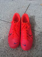 Fussball- Hallenschuhe, Nike, Mädchen, Gr. 39 (38)