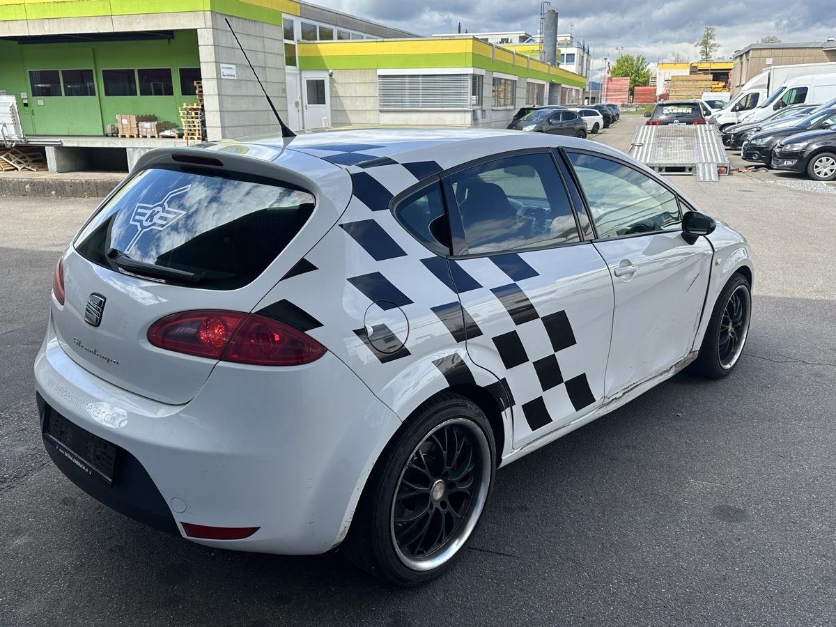 Seat Automobili: Seat Leon Cupra – Usato da Oetwil am See venduto da CarParts 3