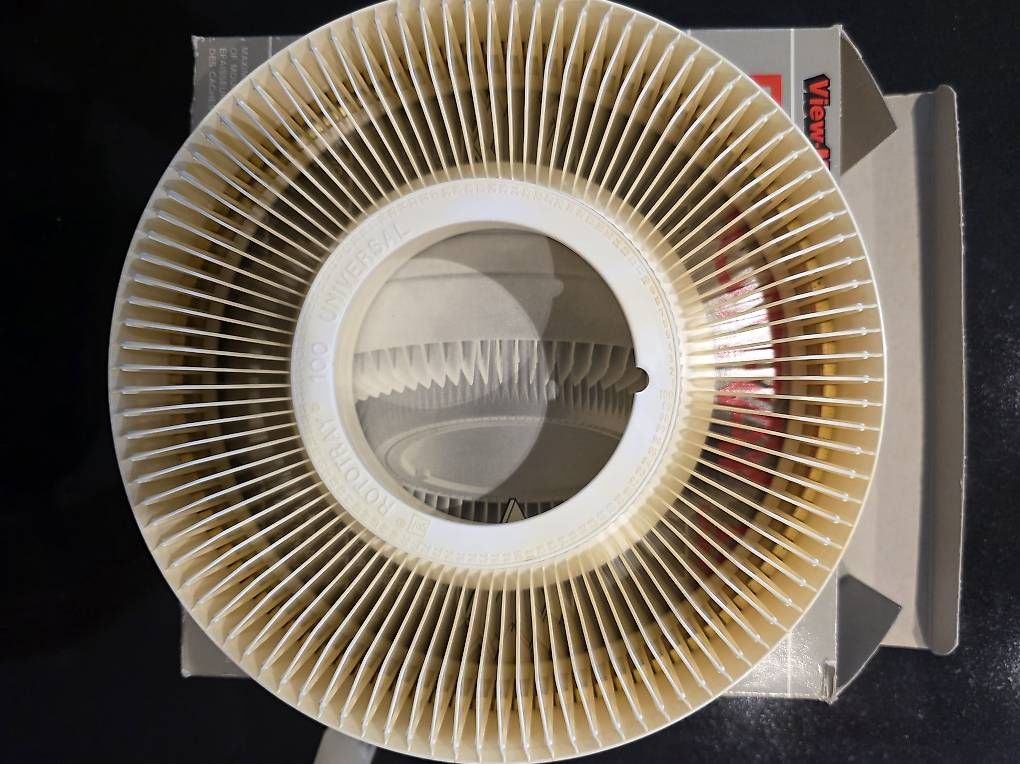 Riviste & Magazine: Dia- Magazin ROTOTRAY 100 UNIVERSAL – Usato da Wallisellen venduto da Movey