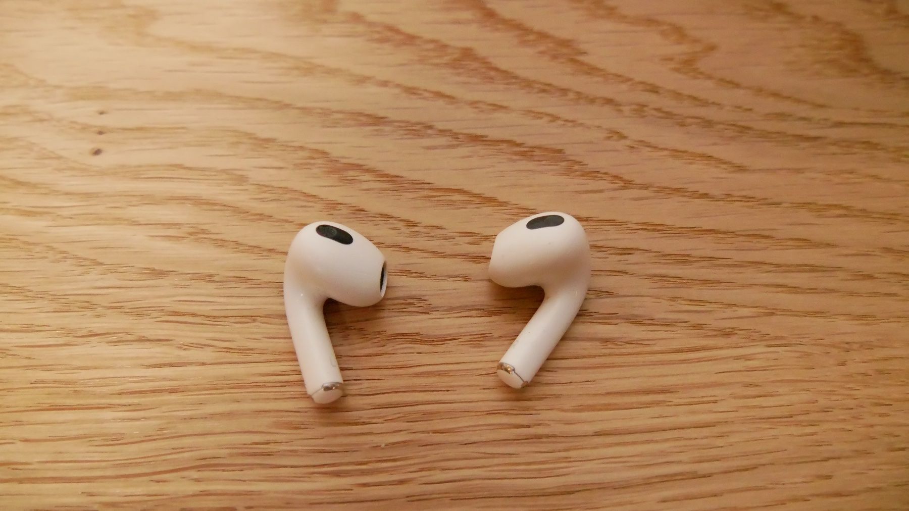 Apple Cuffie: Apple AirPods 3. Generation – Nuovo (secondo la descrizione) da Zürich venduto da julia_vina
