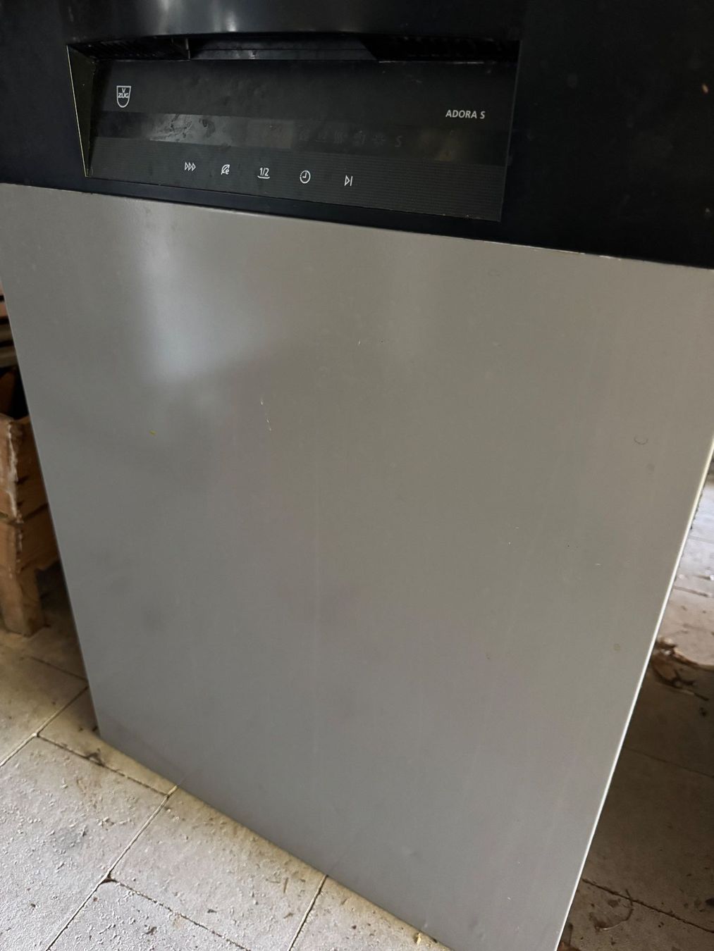 V-Zug Machines à laver la vaisselle: Adora S – D'occasion à Rüdlingen par 123beatw