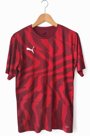 T-shirt Puma rouge et bordeaux, taille M