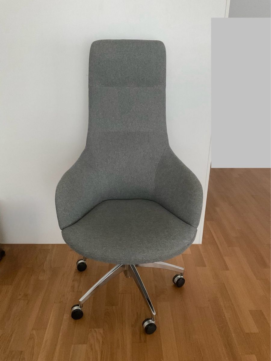Pfister Sedie: Pfister Stuhl / Sessel mit Rollen – Usato da Aarau venduto da chi_qnc5