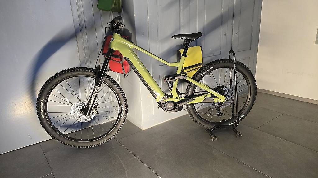 Velos: E-Bike Neu Listenpreis 5299CHF – Gebraucht aus Bronschhofen von Timi.g 1