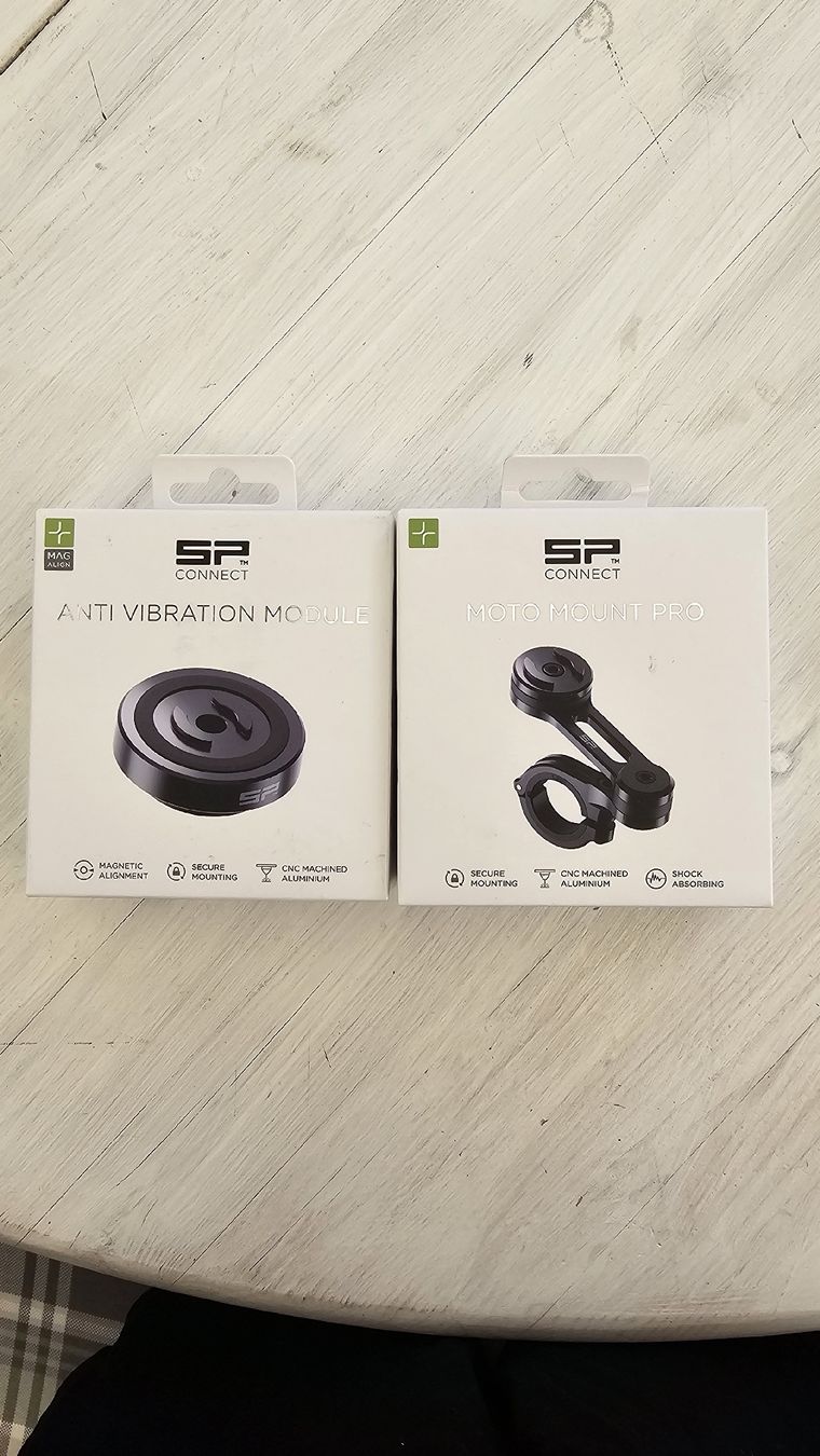 SP Connect Halterungen: SP connect – Neu und originalverpackt aus Visp von Itzschtev