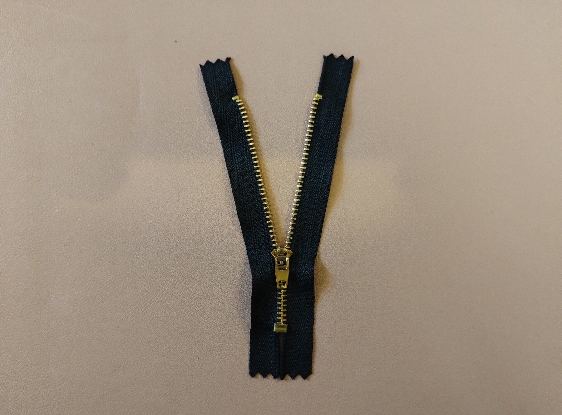 Stoffe: 20x Reissverschluss aus Kupfer für Jeansschlitz 13cm – Neu (gemäss Beschreibung) aus Bussigny von NATURALO 3