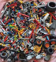 Lego Technik Teile ca 1,9 Kilo