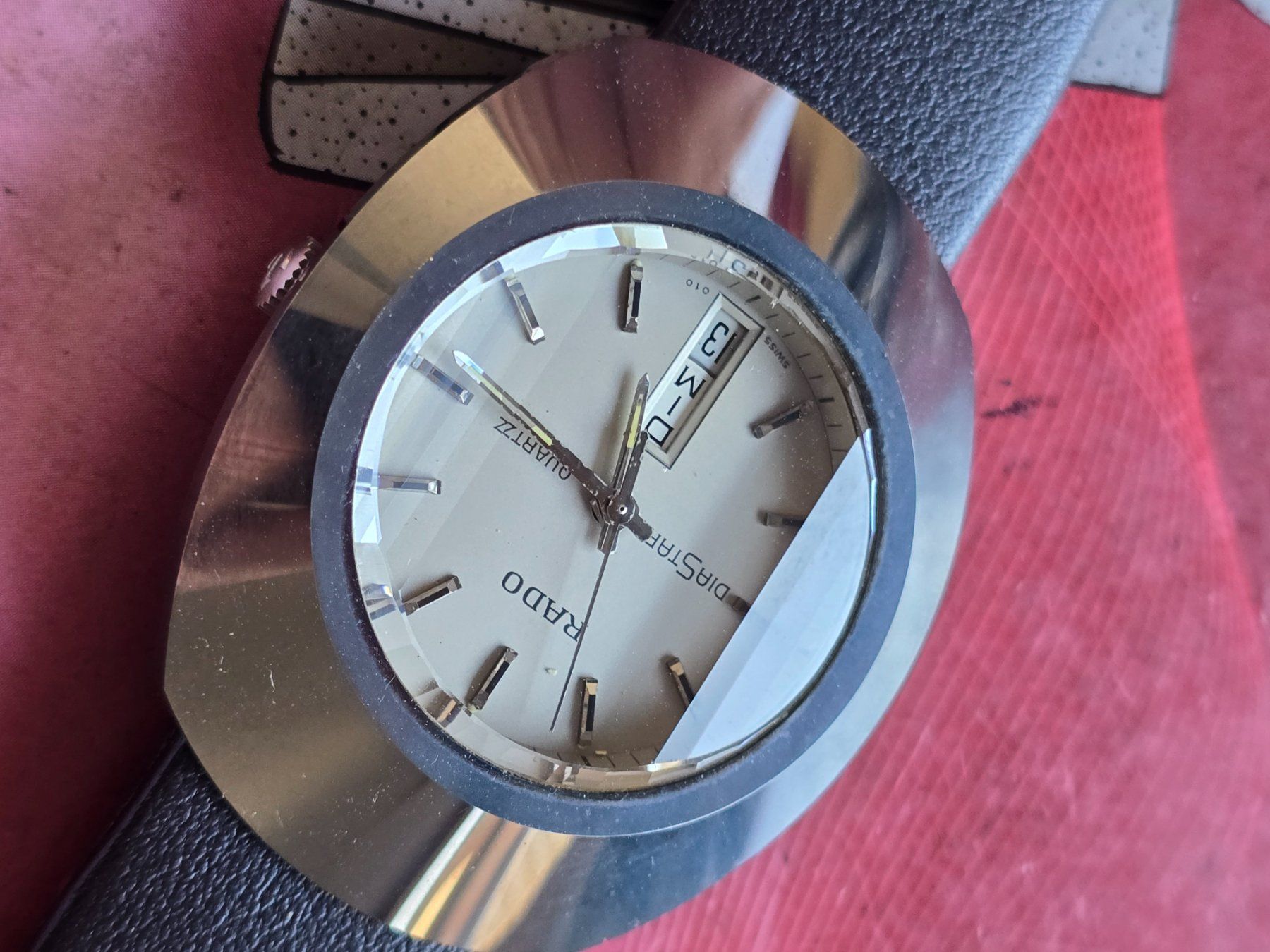 Rado Orologi: 553 Seltene Rado DiaStar Quartz Date TOP – Usato da Muri AG venduto da Corredor 4
