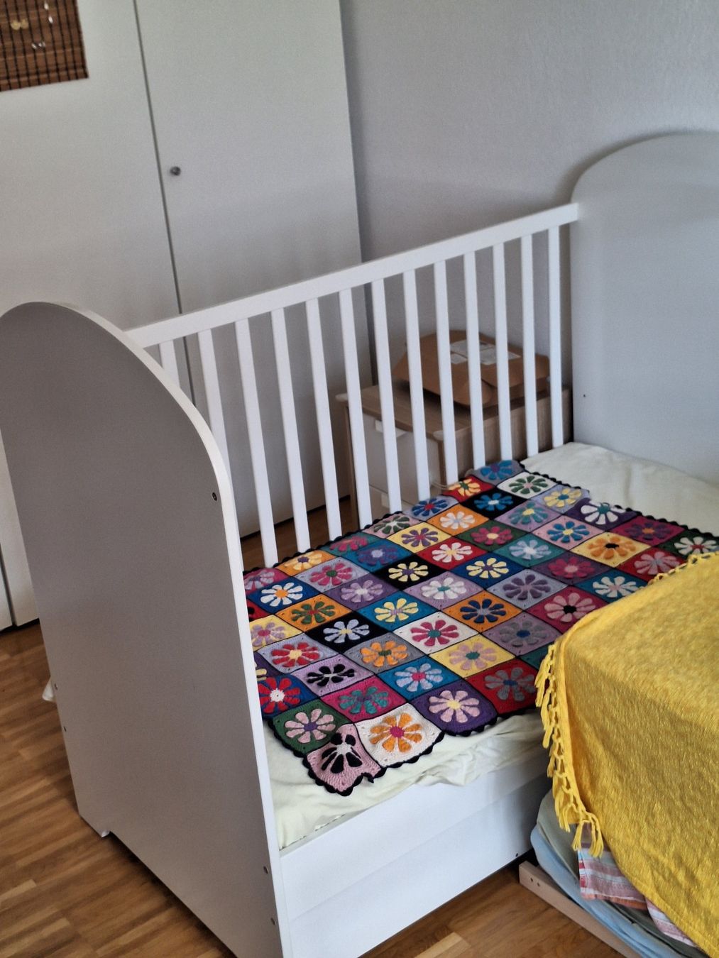 Ikea Betten: Baby cot/bed 70x140 – Gebraucht aus Zürich von hemikalija 3