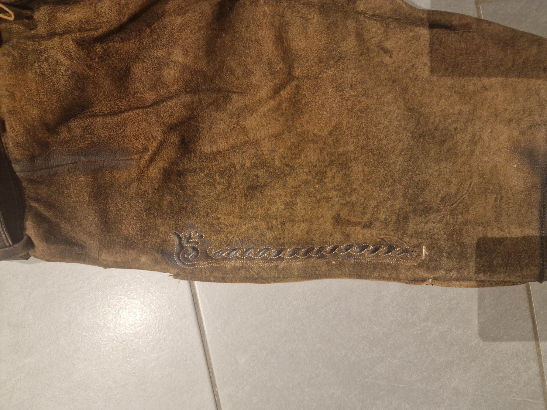 Costumi: Schöne handmade Stockerpoint Lederhose mit Trachtenhemd – Nuovo (secondo la descrizione) da Bonstetten venduto da Foxi11 3