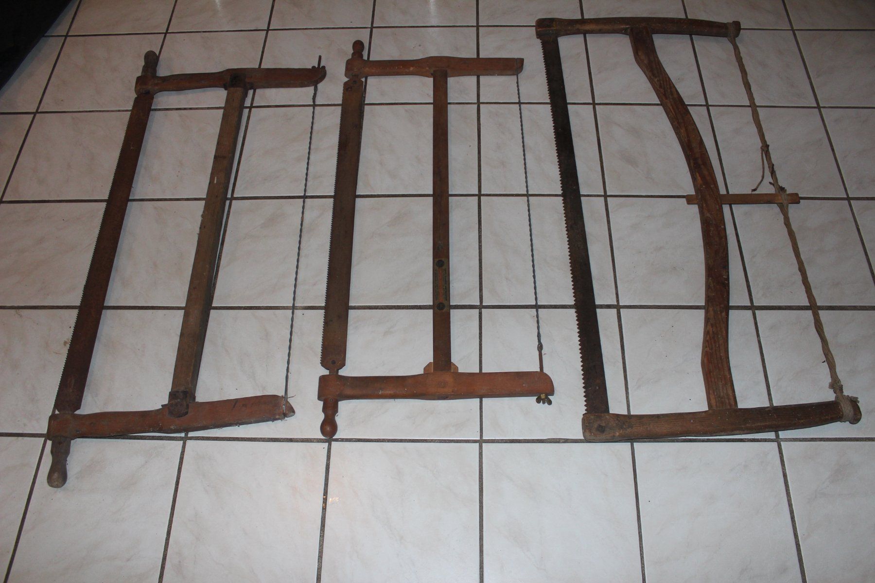 Seghe: 3x Scie ancienne – Usato da Travers venduto da ColibriRoseOrange