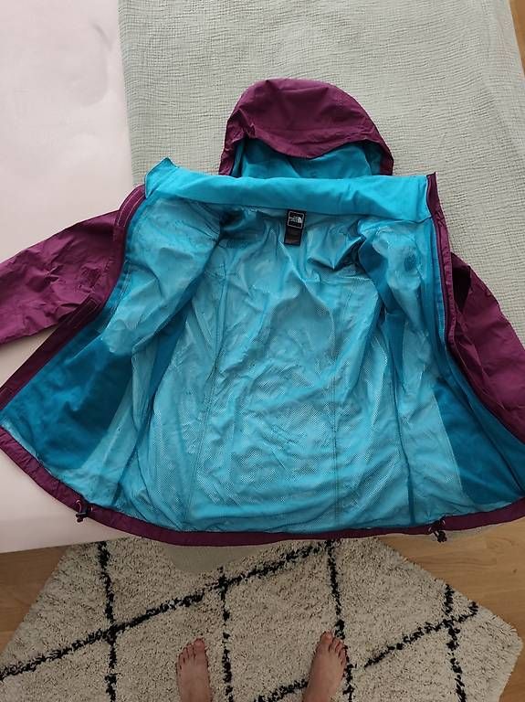 North Face Giacche: Northface damen regenjacke gr. M – Usato da Weiningen ZH venduto da gandy80 3