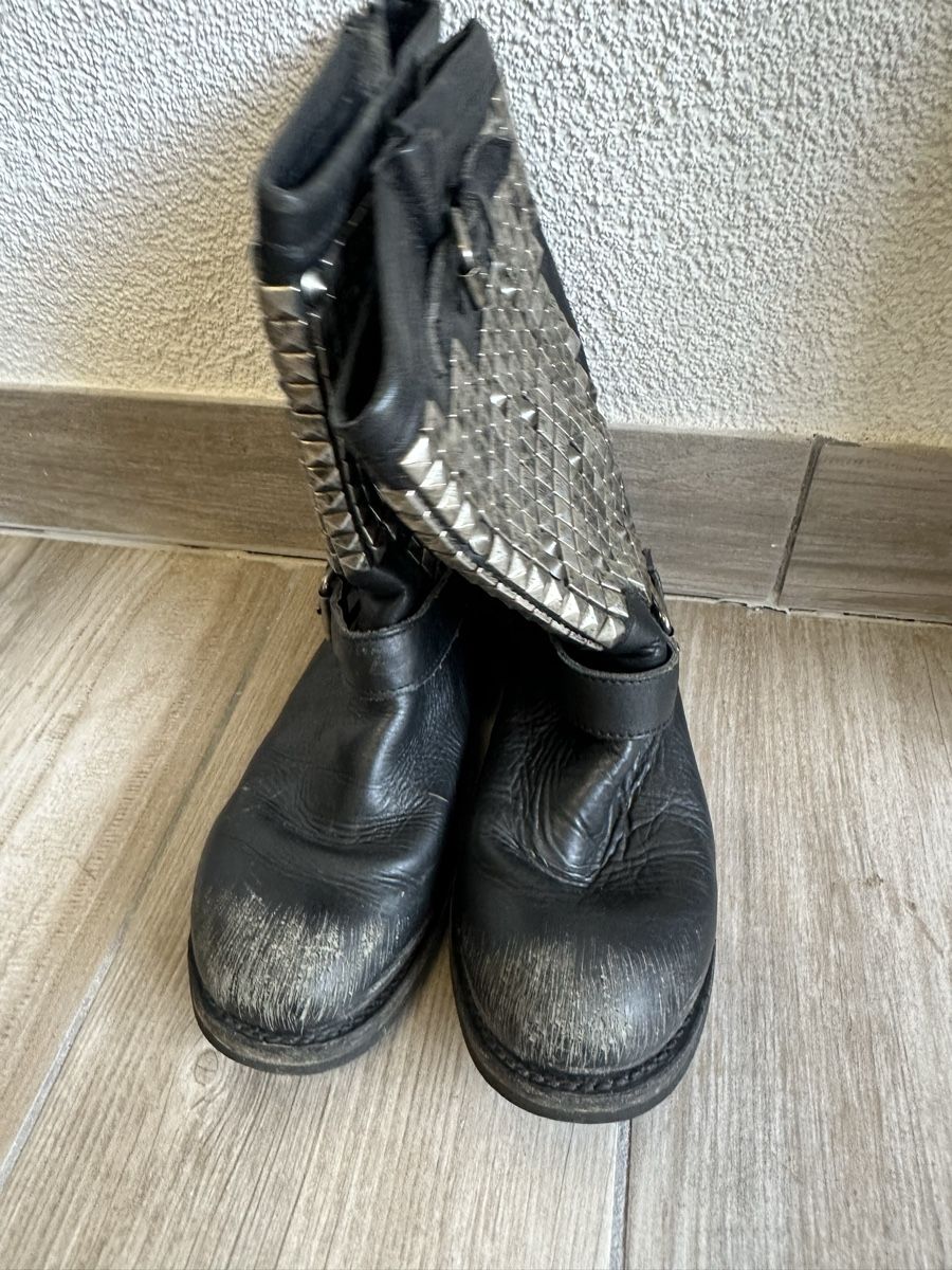 Scarpe da donna: Black Studded Leather Boots Size 40  – Usato da Vevey venduto da ledidream 3