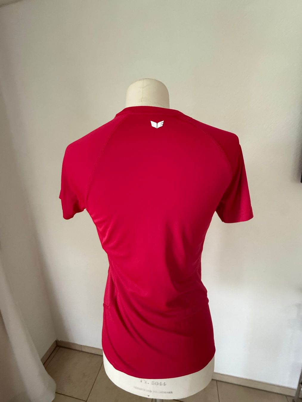 Erima T-Shirts: Erima Sport Shirt Grösse 38 Polyester – Neu (gemäss Beschreibung) aus Kirchdorf AG von coco123 4