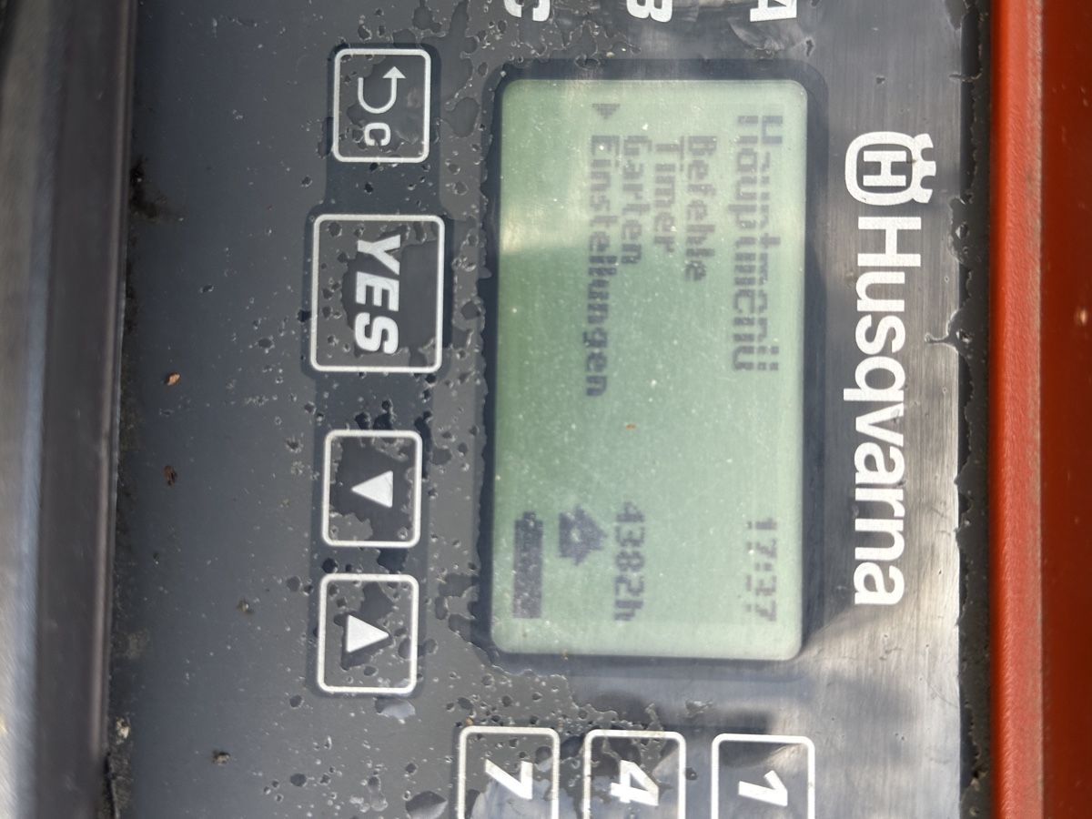Husqvarna Tagliaerba: Automover 210 AC  – Usato da Oberglatt ZH venduto da dom_y6wv 1
