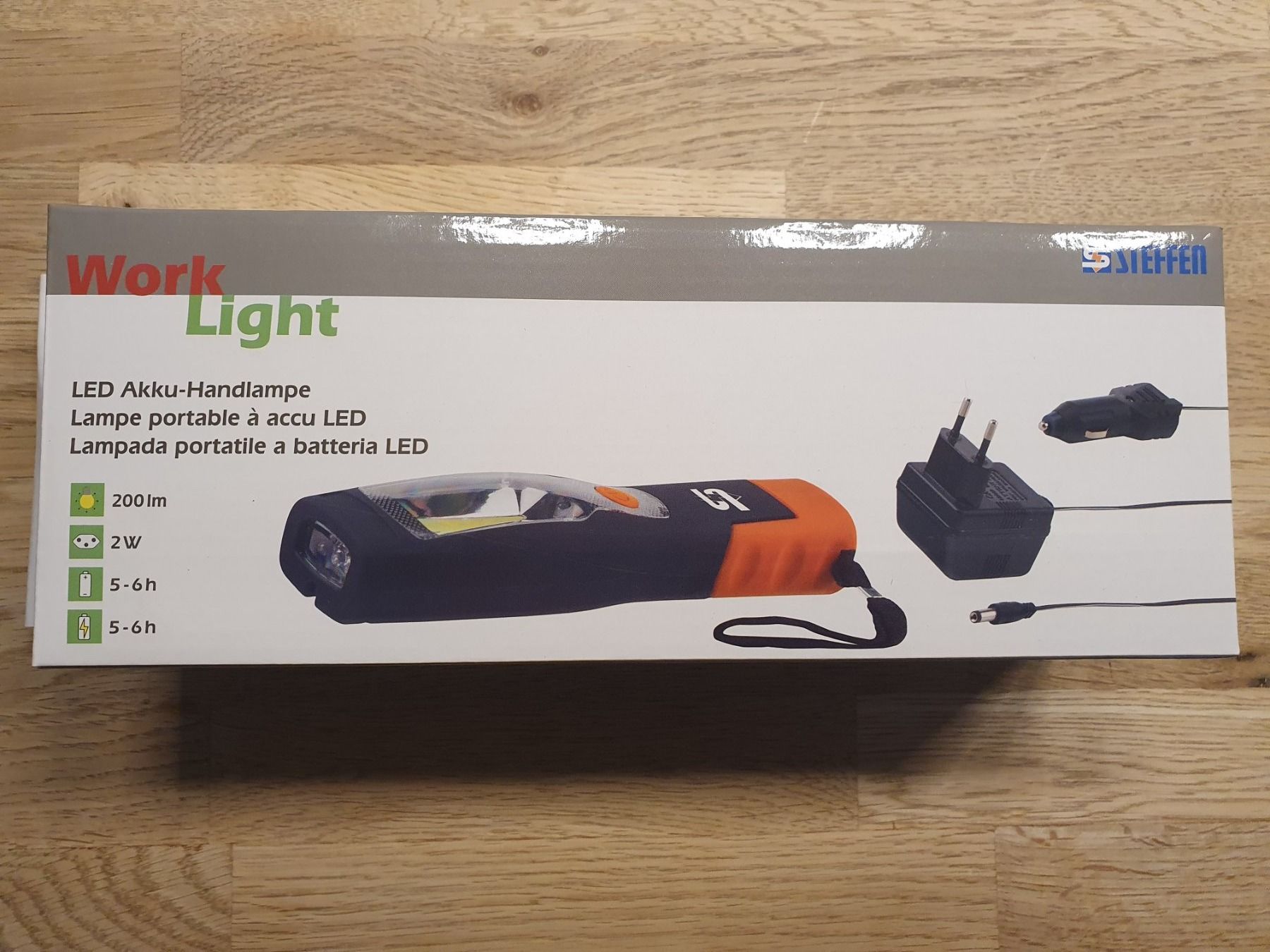 Lampen: LED Akku- Handlampe STEFFEN – Neu und originalverpackt aus Thun von Beas-Allerlei