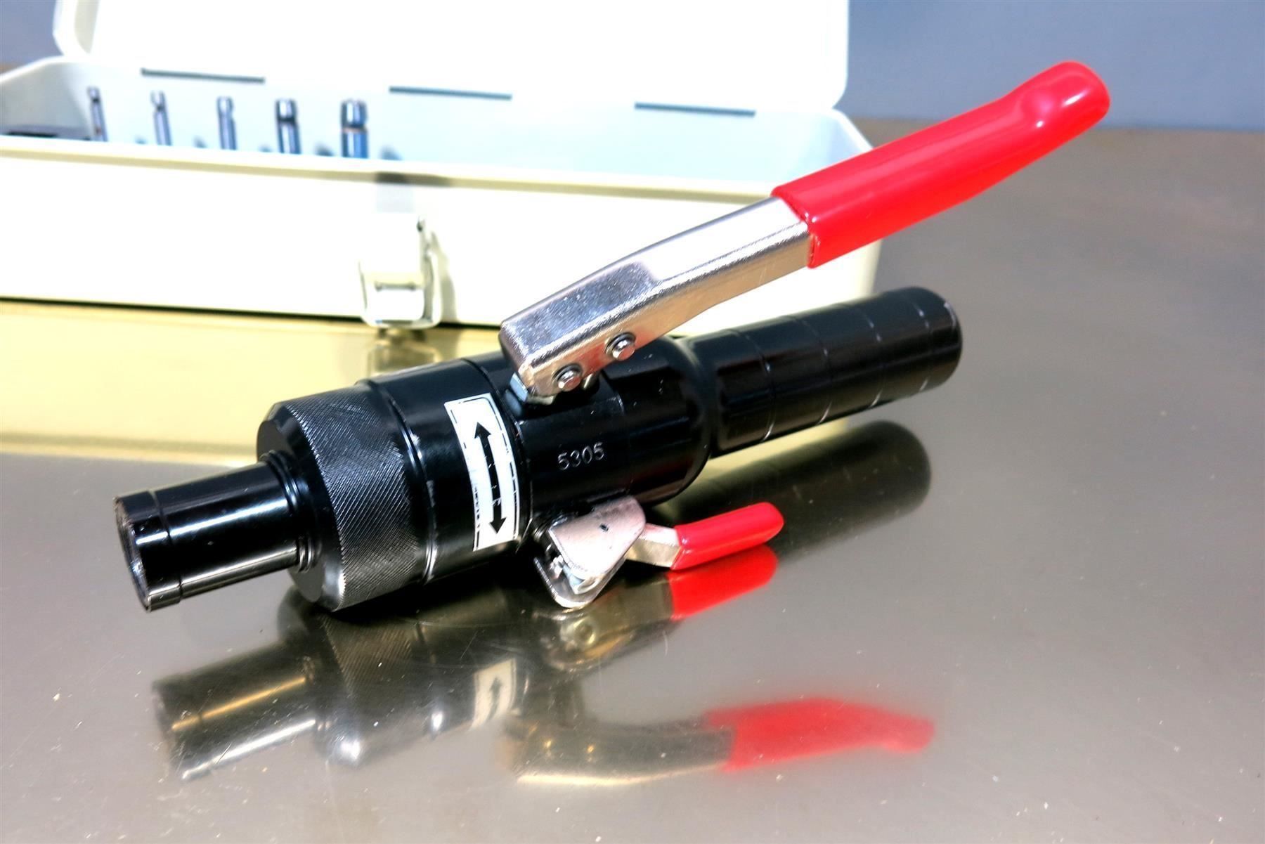 Tutti gli attrezzi: Häwa Powerman Mini Ausklinkwerkzeug – Usato da Laufenburg venduto da Sirluger 1