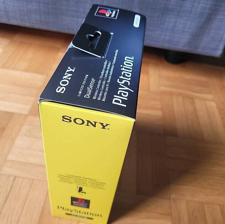 Controller: Sony DualSense Edge Édition 30e Anniversaire PlayStation – Usato da Lausanne venduto da far_78d8 2