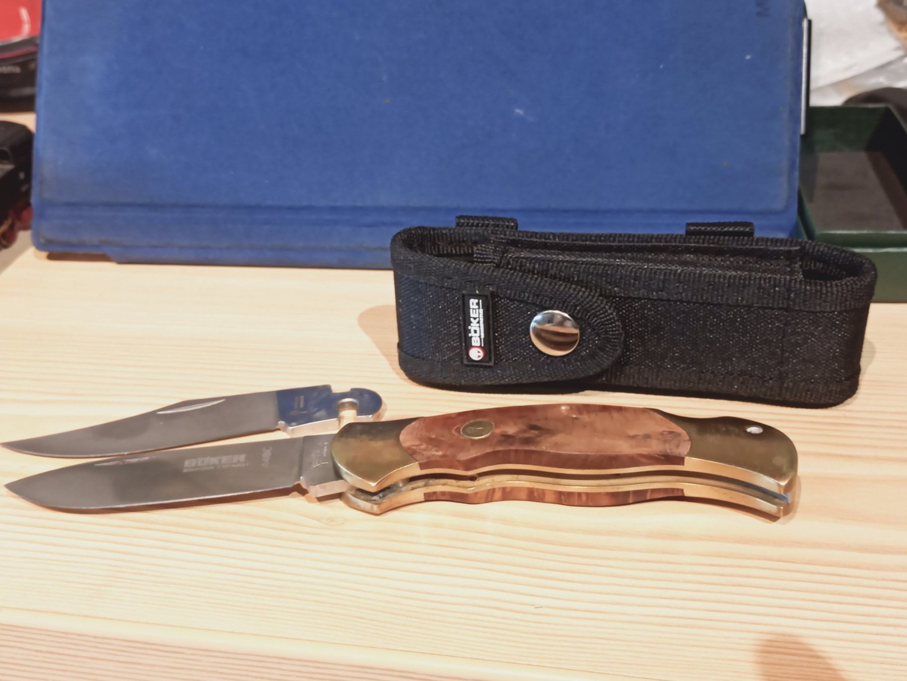 Accessori: Böker "Optima" Thuja Wood 440C – Usato da Tuebach venduto da bac_7kpb