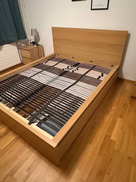 Letti: Ikea Malm Bett 160x200cm mit Lattenrost – Usato da Erstfeld venduto da PokeSandero 1
