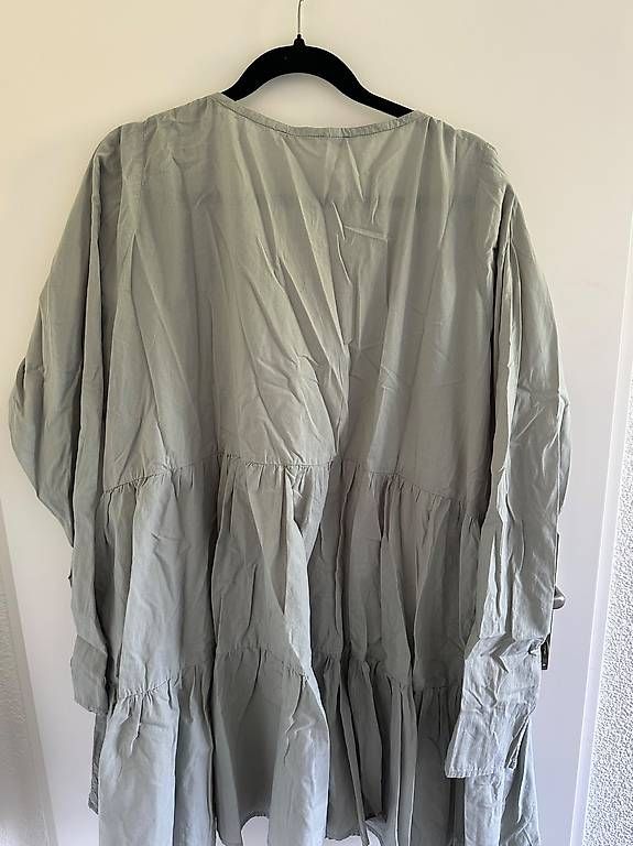 Kleider: Kleid – Gebraucht aus Zumikon von als_f58l 4