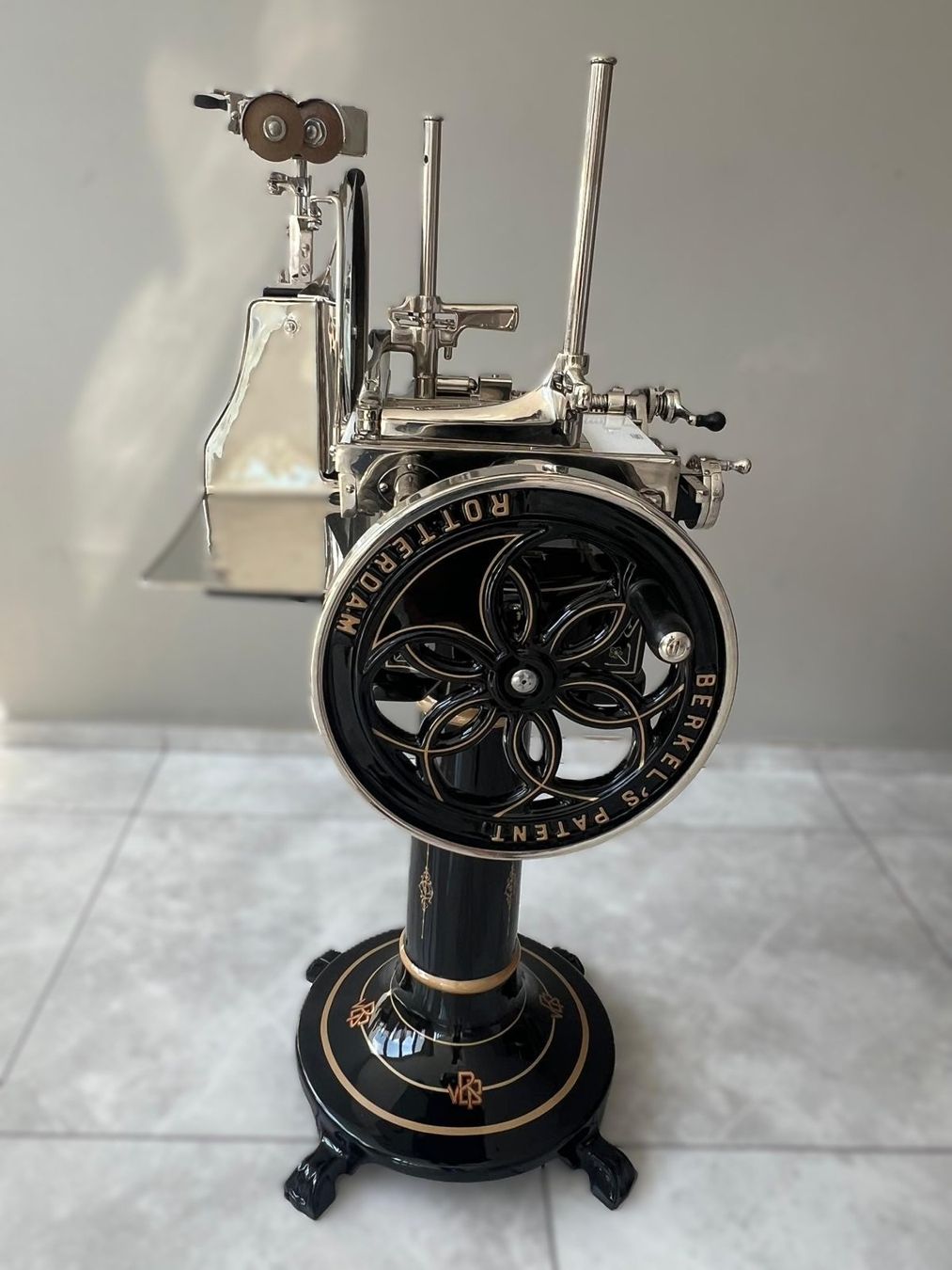 Berkel Elettrodomestici da cucina: Berkel Modell 3 Rotterdam, Bach & Co. Mailand – Nuovo (secondo la descrizione) da Biasca venduto da Nicolas.Ney 1