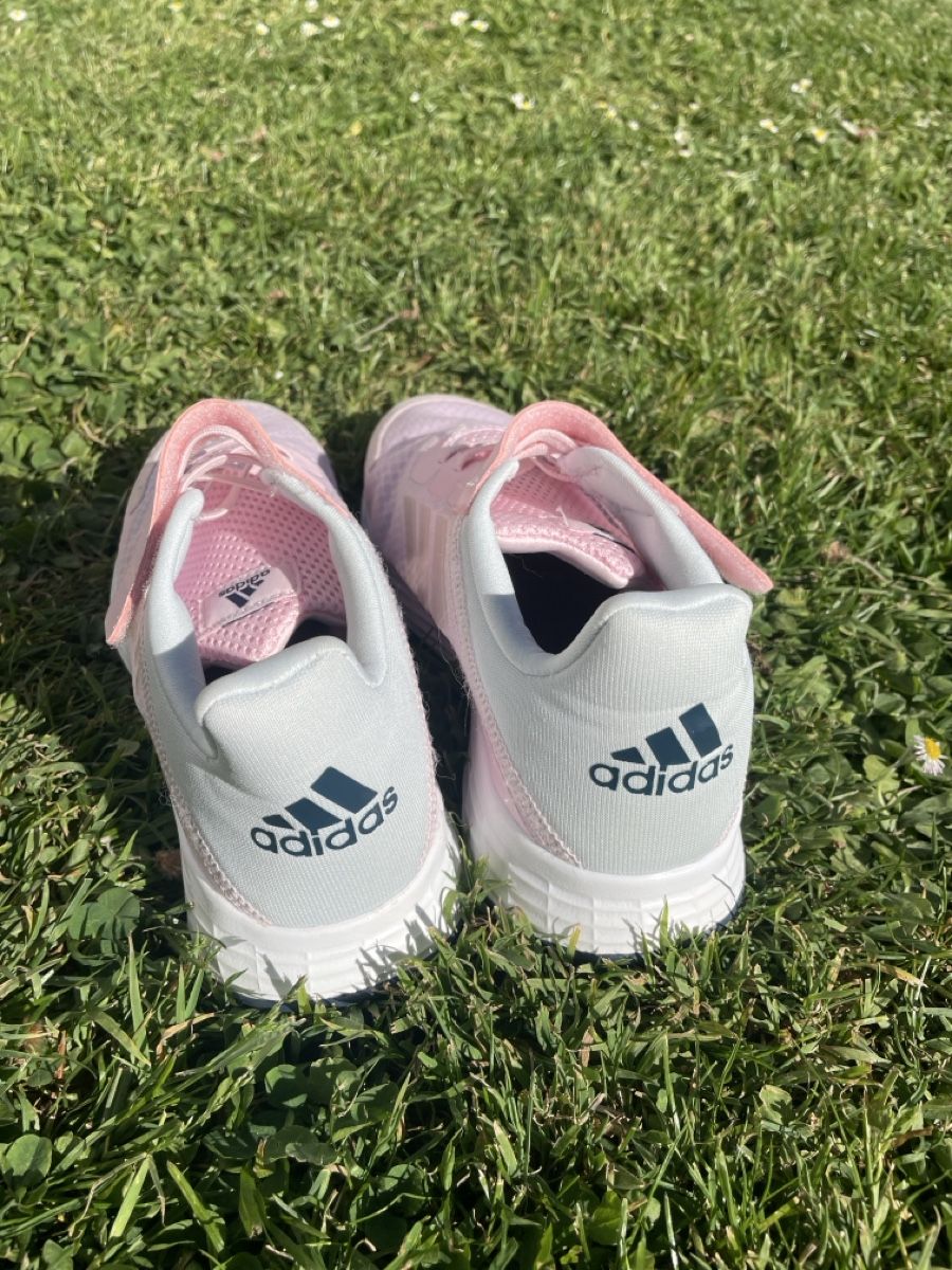 Adidas Schuhe für Jungen: Shoes – Neu (gemäss Beschreibung) aus Erlenbach ZH von van_st5g 1
